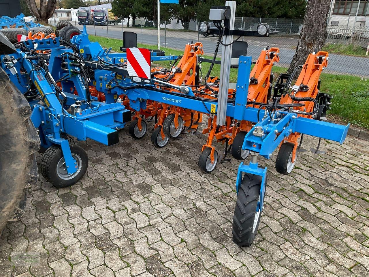 Striegeltechnik & Hacktechnik a típus Schmotzer Venterra 2 K KPP-H-8x75 12-reihig, Gebrauchtmaschine ekkor: Coppenbruegge (Kép 2)