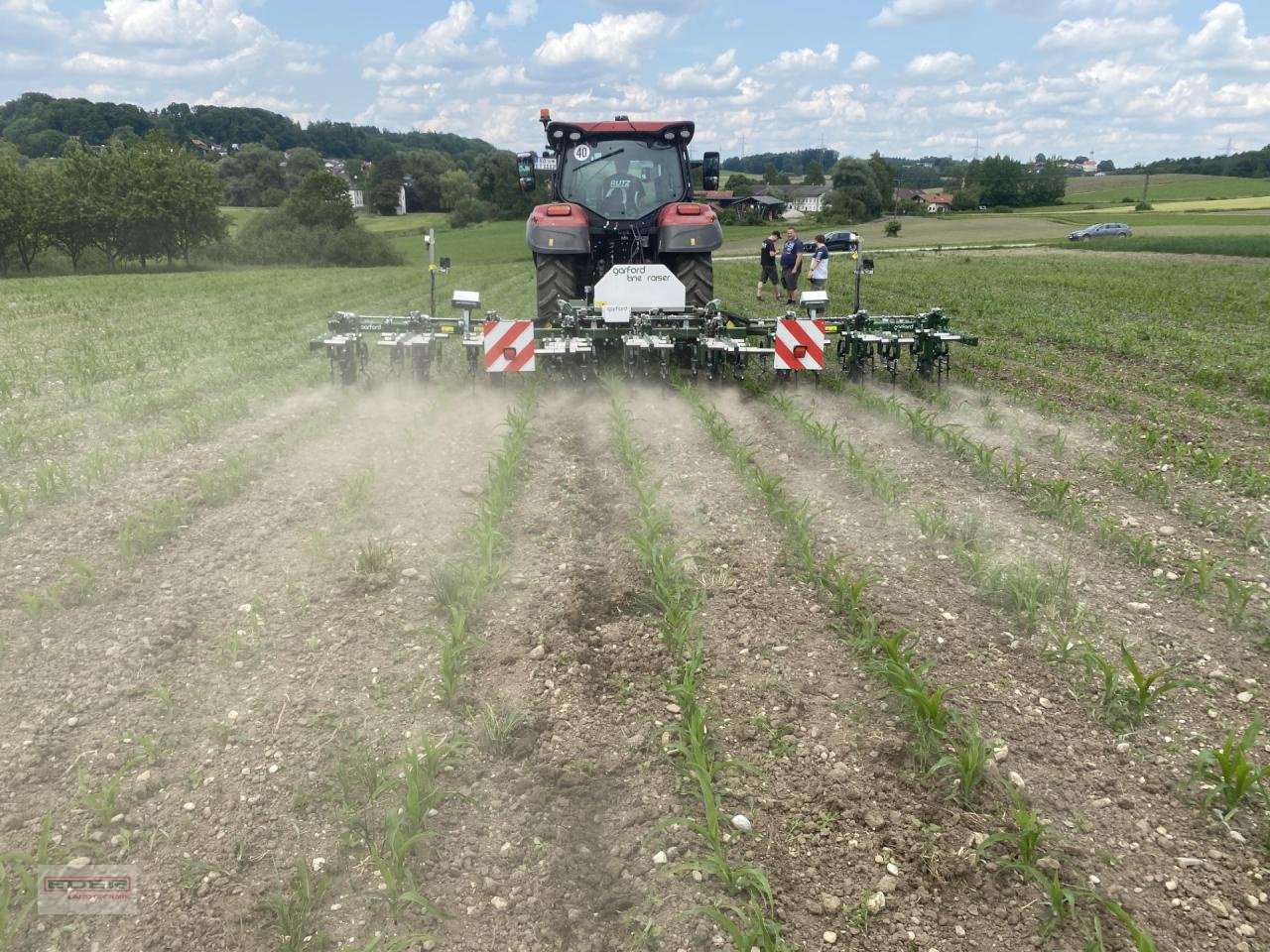 Striegeltechnik & Hacktechnik a típus Sonstige Garford InterRow 8 reihig Robo, Vorführmaschine ekkor: Tuntenhausen (Kép 1)