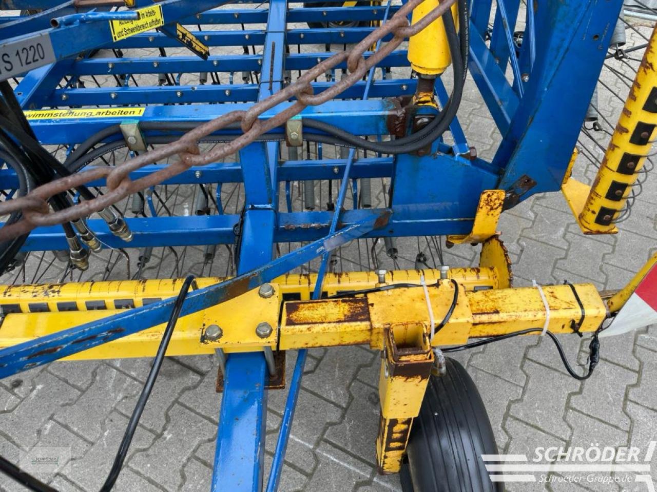 Striegeltechnik & Hacktechnik van het type Treffler PRÄZISIONSHACKSTRIEGEL TS 1220, Gebrauchtmaschine in Wildeshausen (Foto 8)