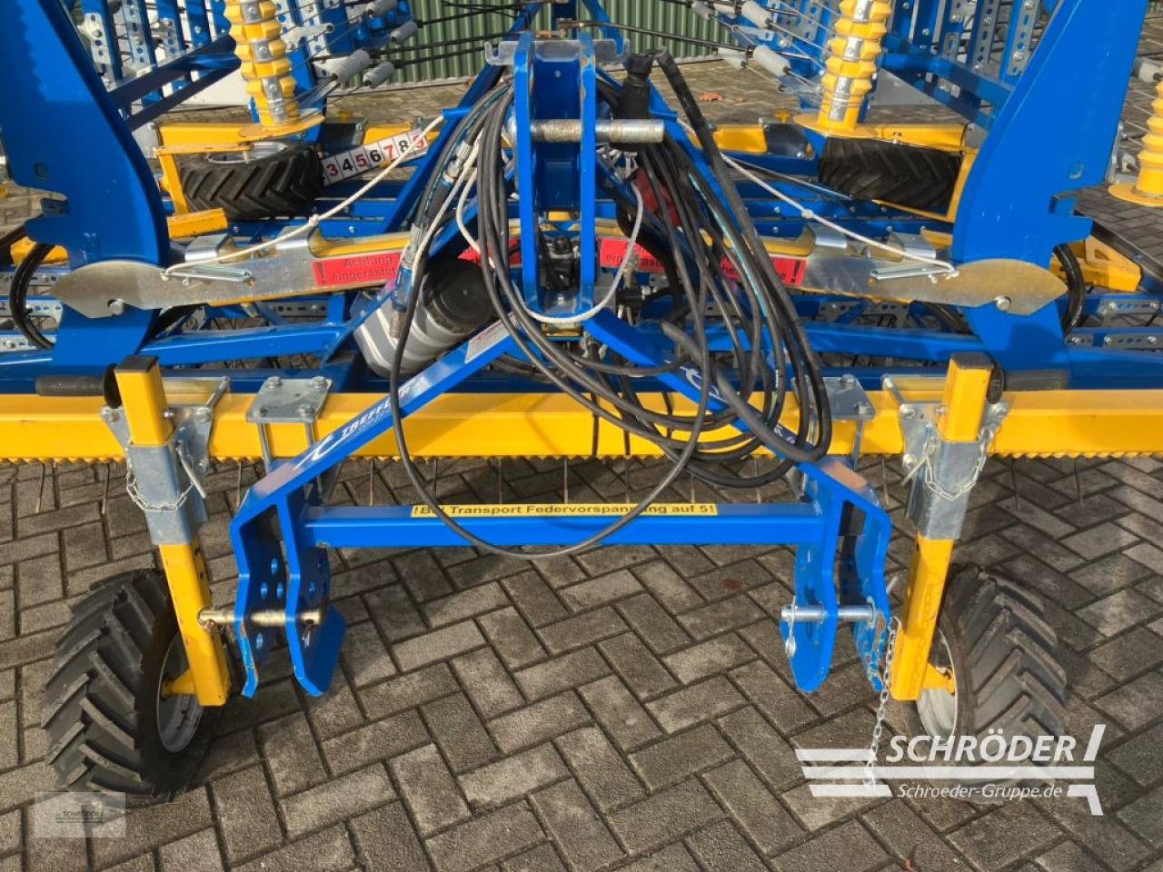 Striegeltechnik & Hacktechnik typu Treffler PRÄZISIONSHACKSTRIEGEL TS 1220, Gebrauchtmaschine v Twistringen (Obrázok 7)