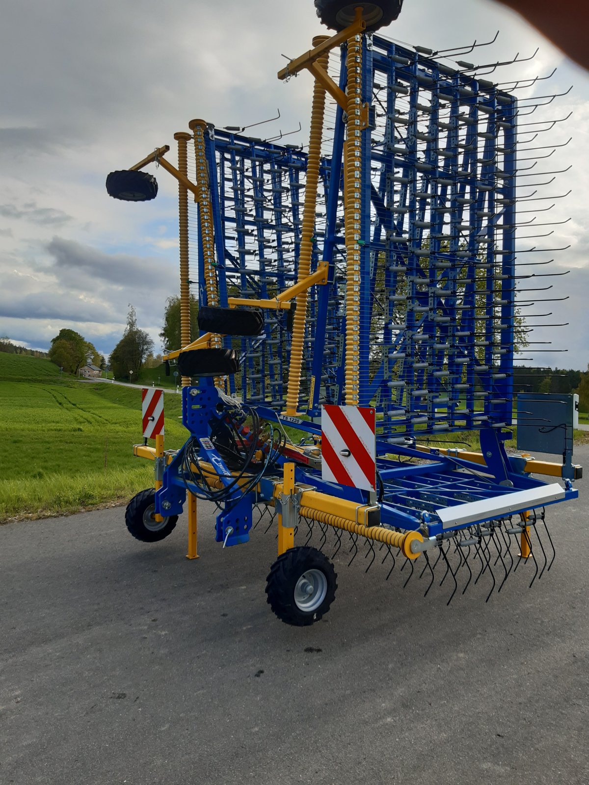 Striegeltechnik & Hacktechnik del tipo Treffler TS 1220 M3, Neumaschine en Fuchsmühl (Imagen 2)