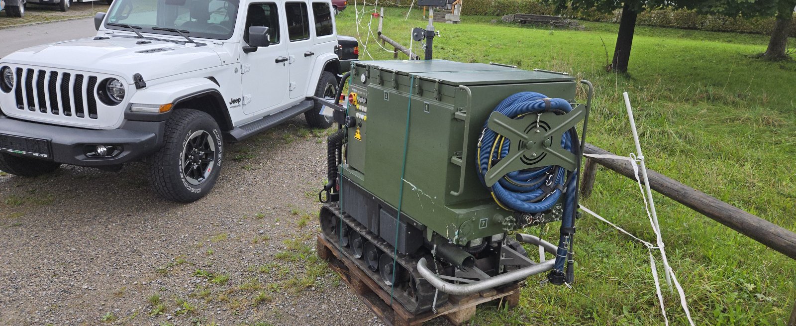 Stromaggregat des Typs Niko Raupe Hatz 1B50 T-4 Tank Stromgenerator GTS Stromaggregat, Gebrauchtmaschine in Schliersee (Bild 4)