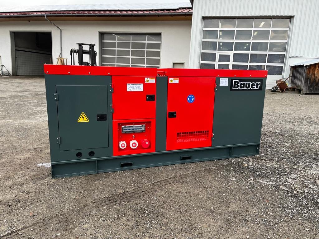 Stromerzeuger des Typs Bauer GFS-120KW, Gebrauchtmaschine in Neureichenau (Bild 1)