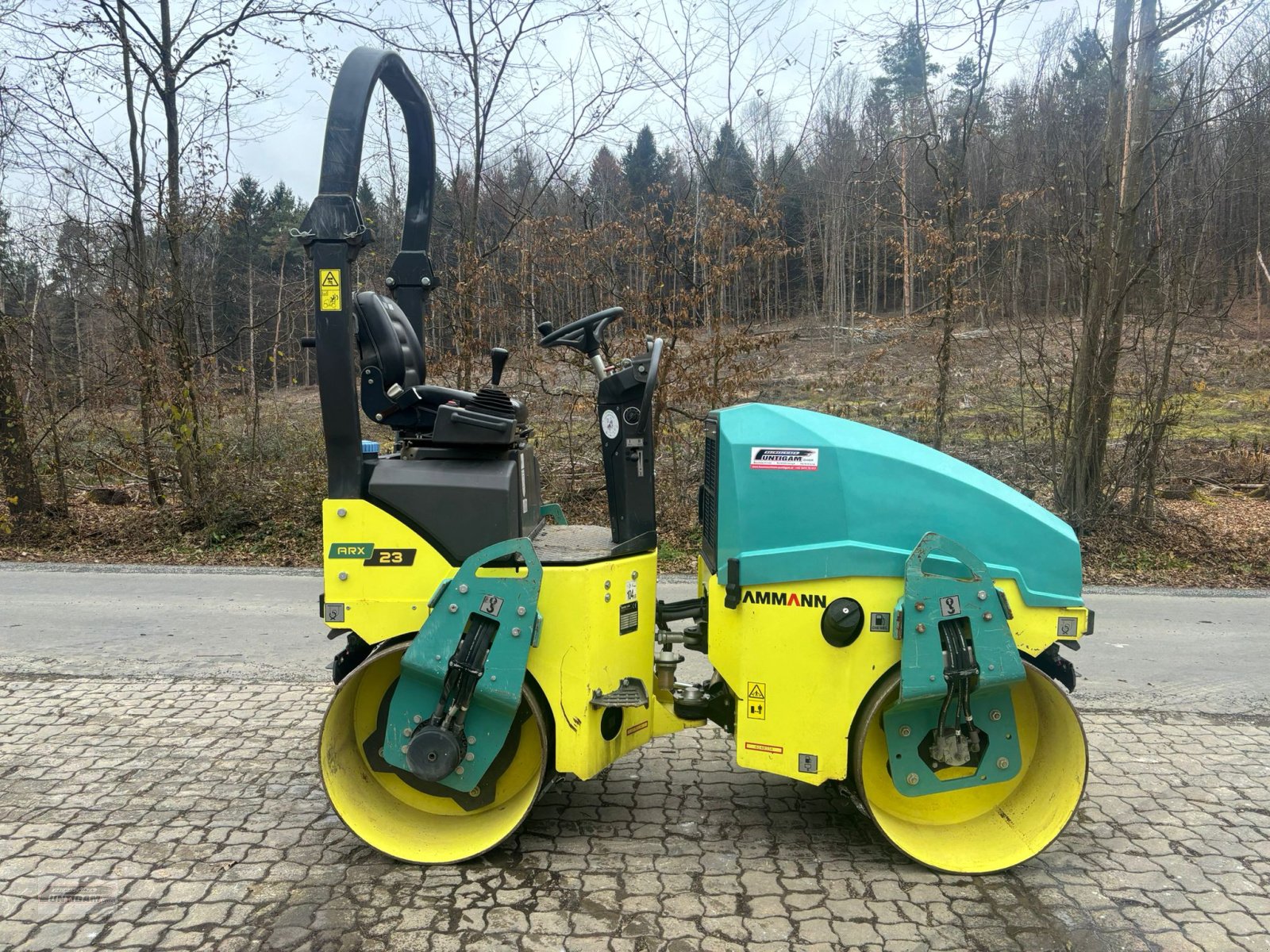 Tandemvibrationswalze van het type Ammann ARX 23, Gebrauchtmaschine in Deutsch - Goritz (Foto 2)