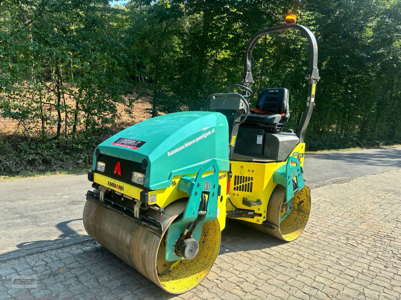 Tandemvibrationswalze van het type Ammann ARX 26, Gebrauchtmaschine in Deutsch - Goritz (Foto 3)