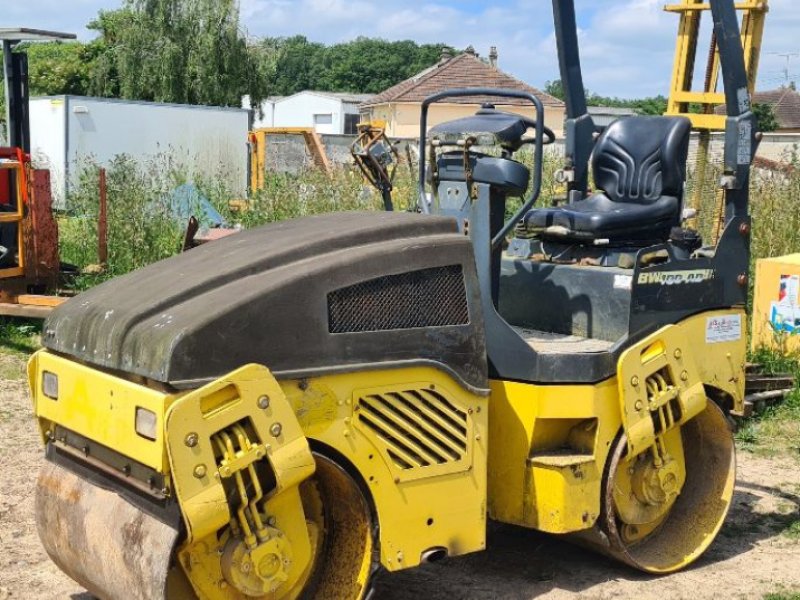 Tandemvibrationswalze of the type Bomag BW 100 AD-4, Gebrauchtmaschine in BAZAINVILLE (Picture 1)