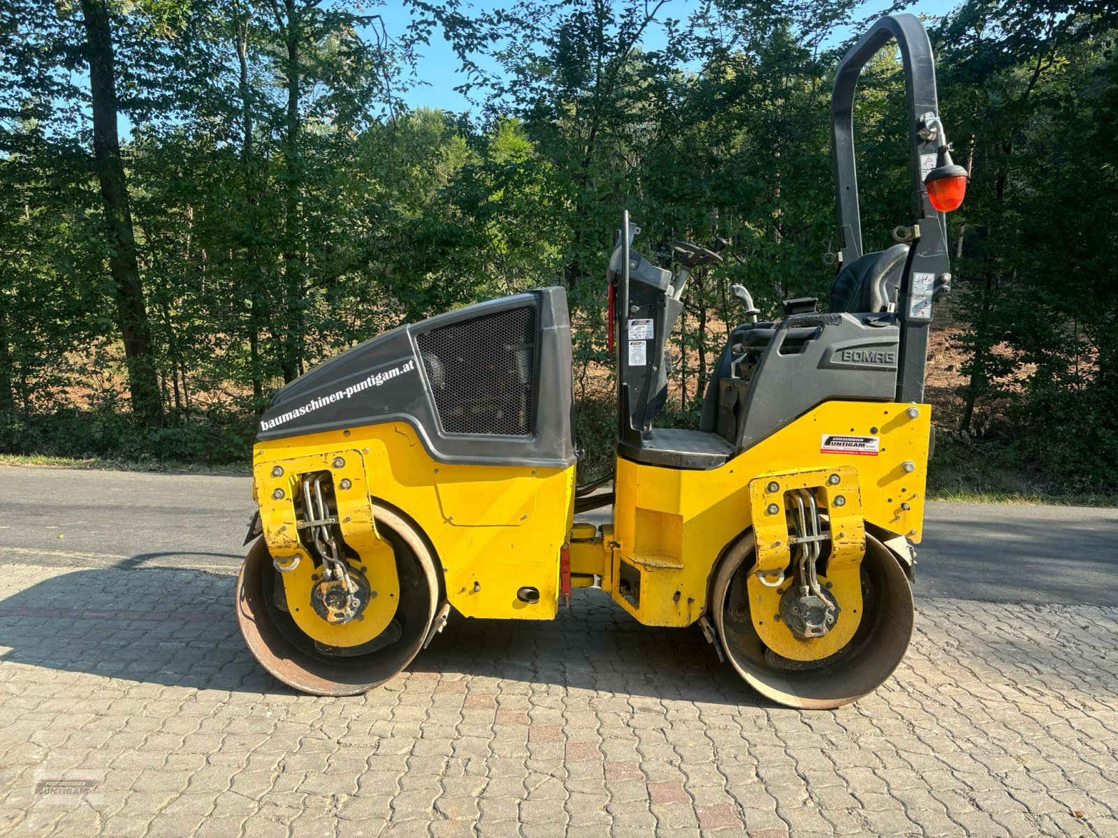 Tandemvibrationswalze van het type Bomag BW 120 AD-5, Gebrauchtmaschine in Deutsch - Goritz (Foto 1)