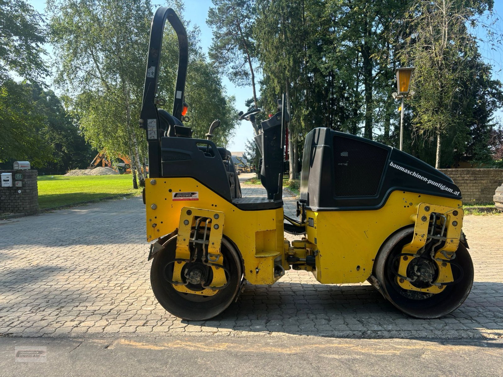 Tandemvibrationswalze des Typs Bomag BW 120 AD-5, Gebrauchtmaschine in Deutsch - Goritz (Bild 2)