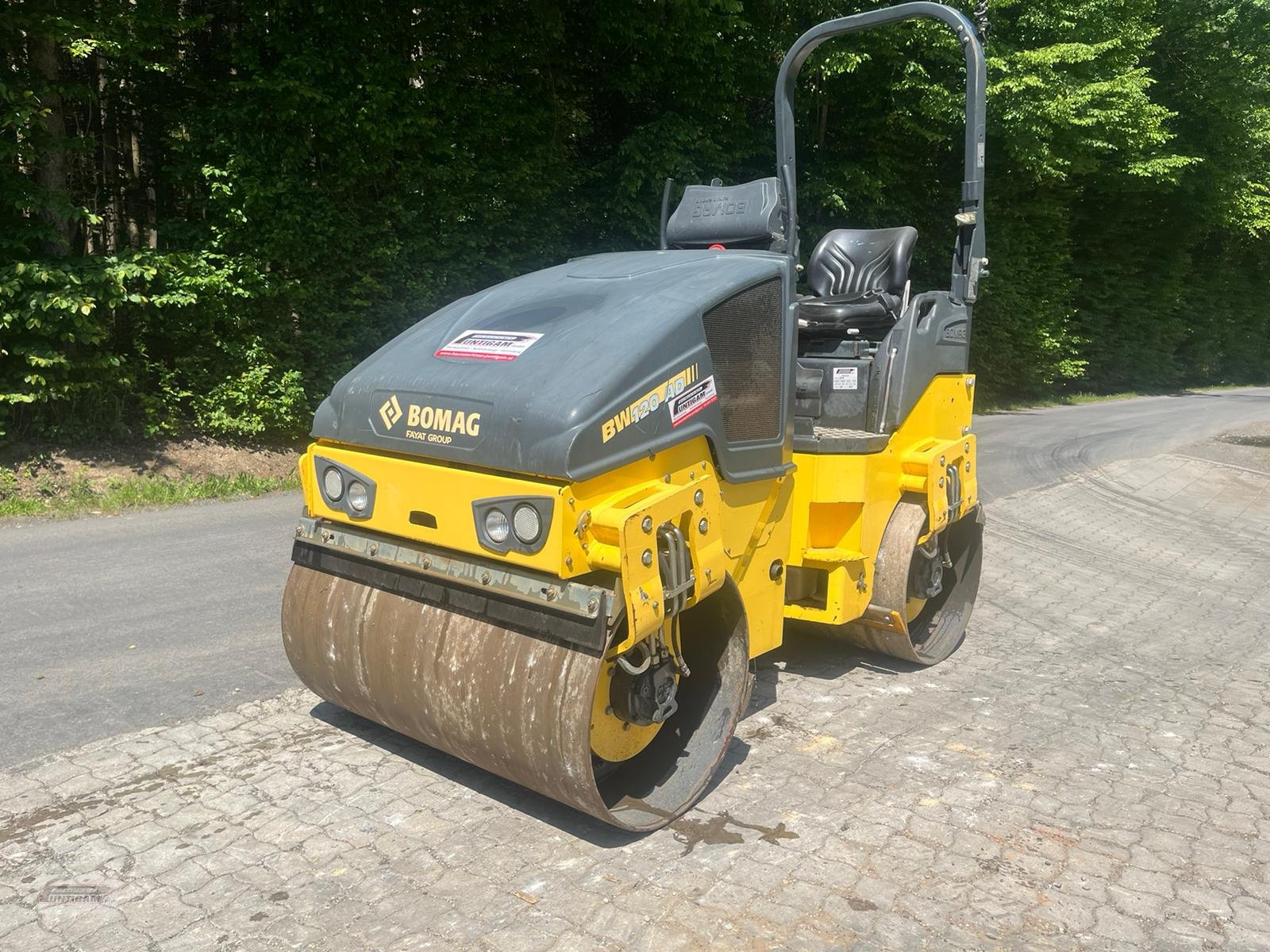 Tandemvibrationswalze del tipo Bomag BW 120 AD-5, Gebrauchtmaschine en Deutsch - Goritz (Imagen 3)