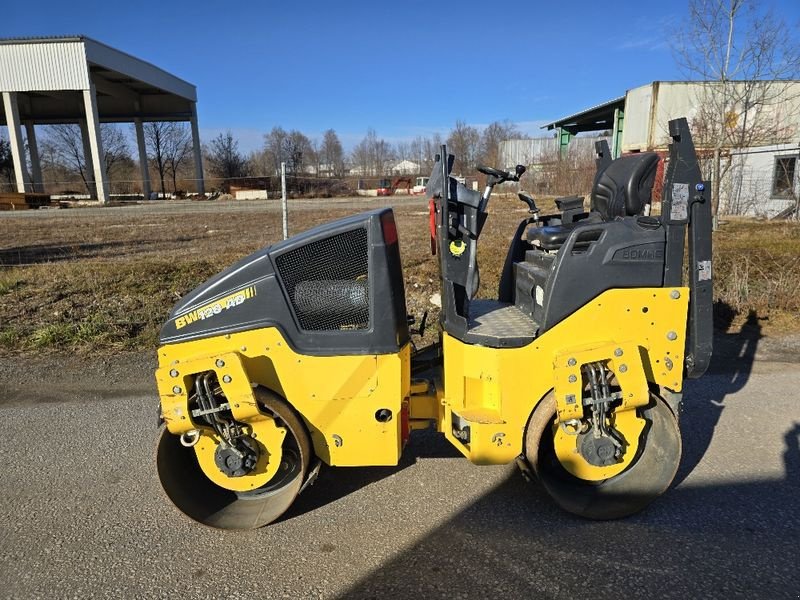 Tandemvibrationswalze tip Bomag BW120AD-5, Gebrauchtmaschine in Gabersdorf (Poză 1)