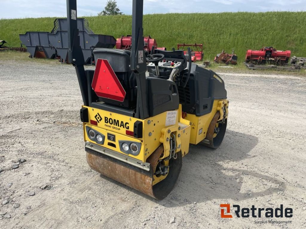 Tandemvibrationswalze van het type Bomag BW90AD-5, Gebrauchtmaschine in Rødovre (Foto 5)