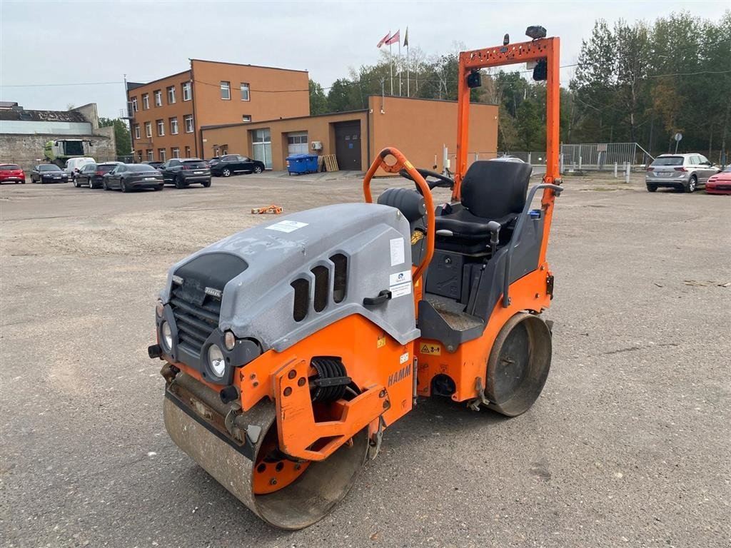 Tandemvibrationswalze типа Hamm HD 8 VV Kubota motor. Rigtig fin maskine. Ring til Ulrik 0045-40255544. Jeg snakker Jysk, tysk og engelsk., Gebrauchtmaschine в Kolding (Фотография 2)