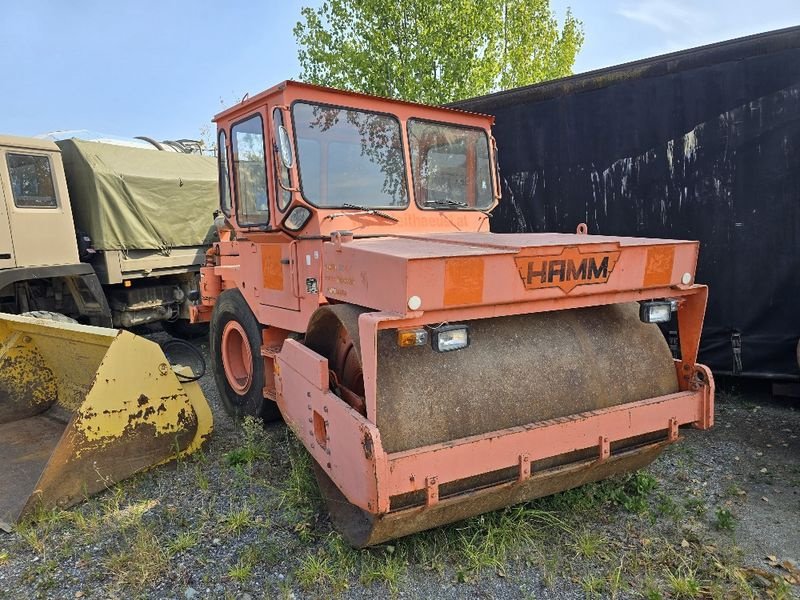 Tandemvibrationswalze of the type Hamm HW2304S, Gebrauchtmaschine in Gabersdorf