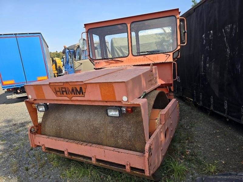 Tandemvibrationswalze Türe ait Hamm HW2304S, Gebrauchtmaschine içinde Gabersdorf (resim 4)