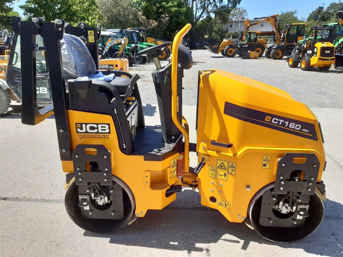 Tandemvibrationswalze van het type JCB JCB CT160-80, Neumaschine in Wien (Foto 11)