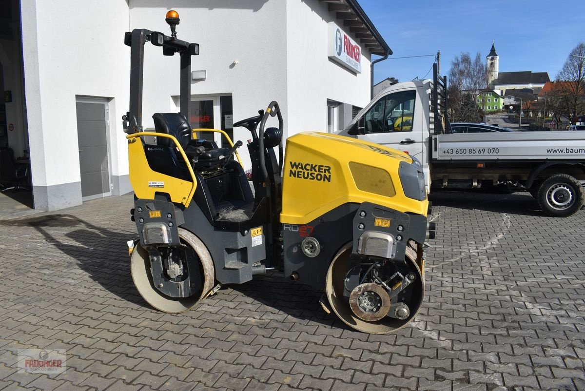 Tandemvibrationswalze of the type Wacker Neuson Neuson RD27-120, Gebrauchtmaschine in Putzleinsdorf (Picture 2)