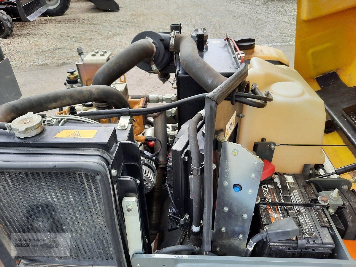 Tandemvibrationswalze of the type Wacker Neuson RD 27-120, Gebrauchtmaschine in Stetten (Picture 6)