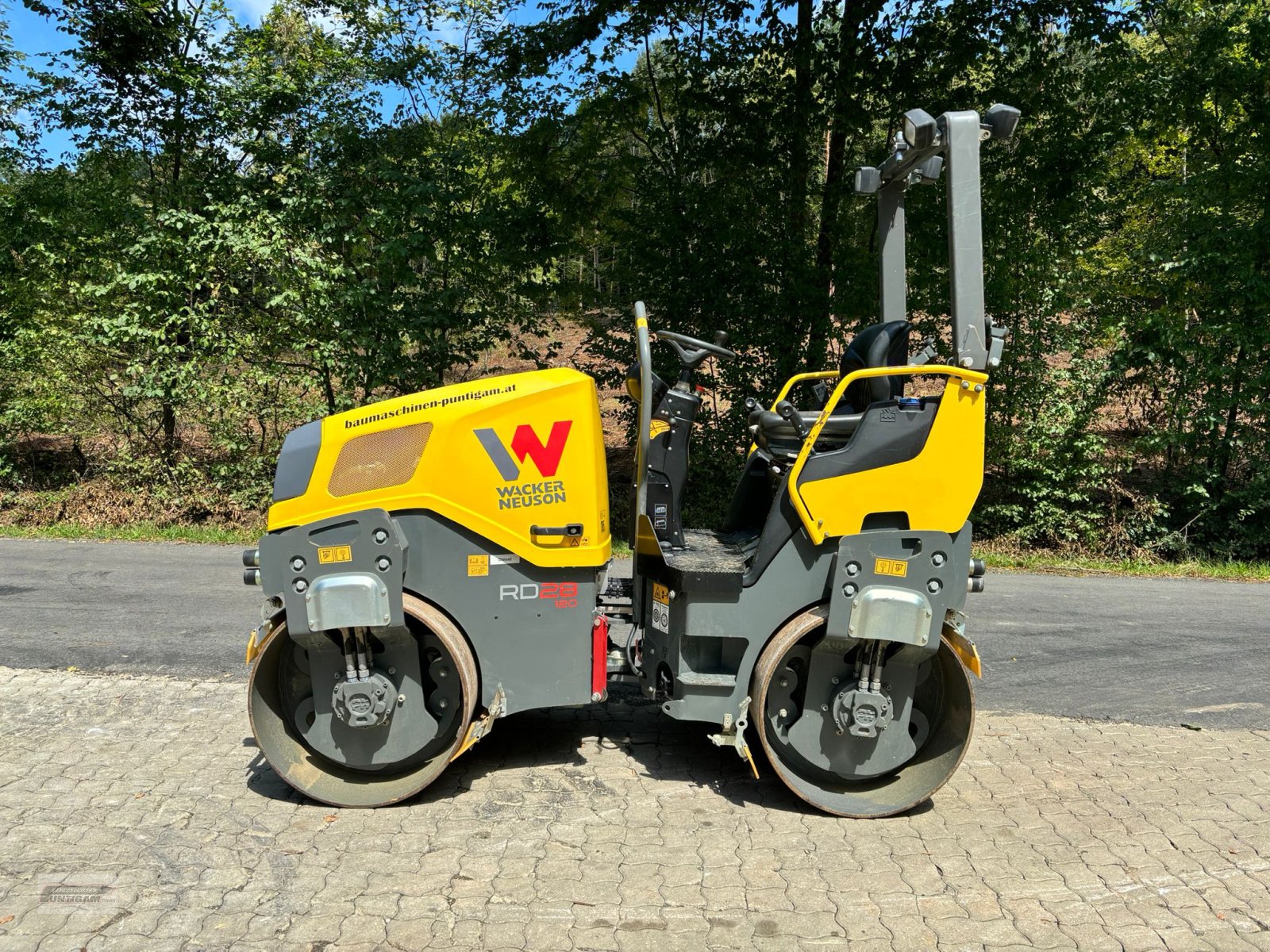 Tandemvibrationswalze от тип Wacker Neuson RD 28, Gebrauchtmaschine в Deutsch - Goritz (Снимка 1)