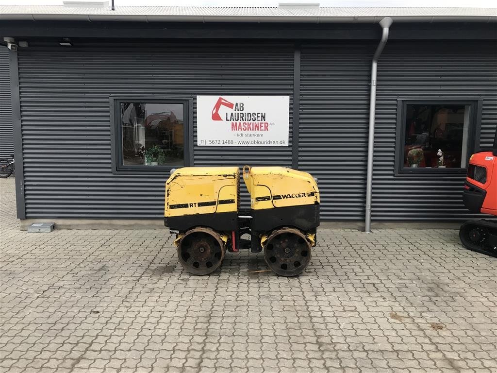 Tandemvibrationswalze du type Wacker Neuson RT Fjernstyret Råjordskompaktor, Gebrauchtmaschine en Rønnede (Photo 1)