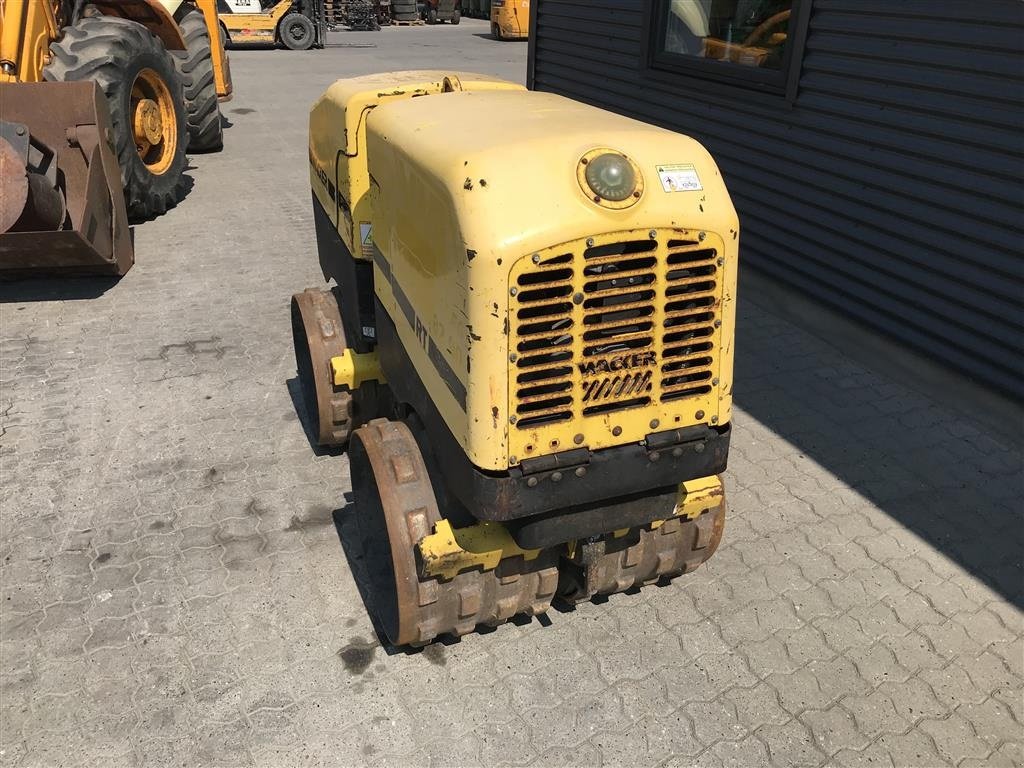 Tandemvibrationswalze typu Wacker Neuson RT82 fjernbetjening, Gebrauchtmaschine v Rønnede (Obrázek 3)