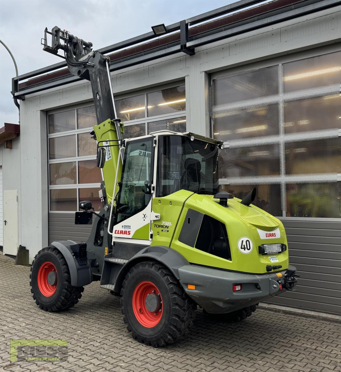 Teleradlader des Typs CLAAS TORION 738 T Sinus, Neumaschine in Homberg (Ohm) - Maulbach (Bild 9)