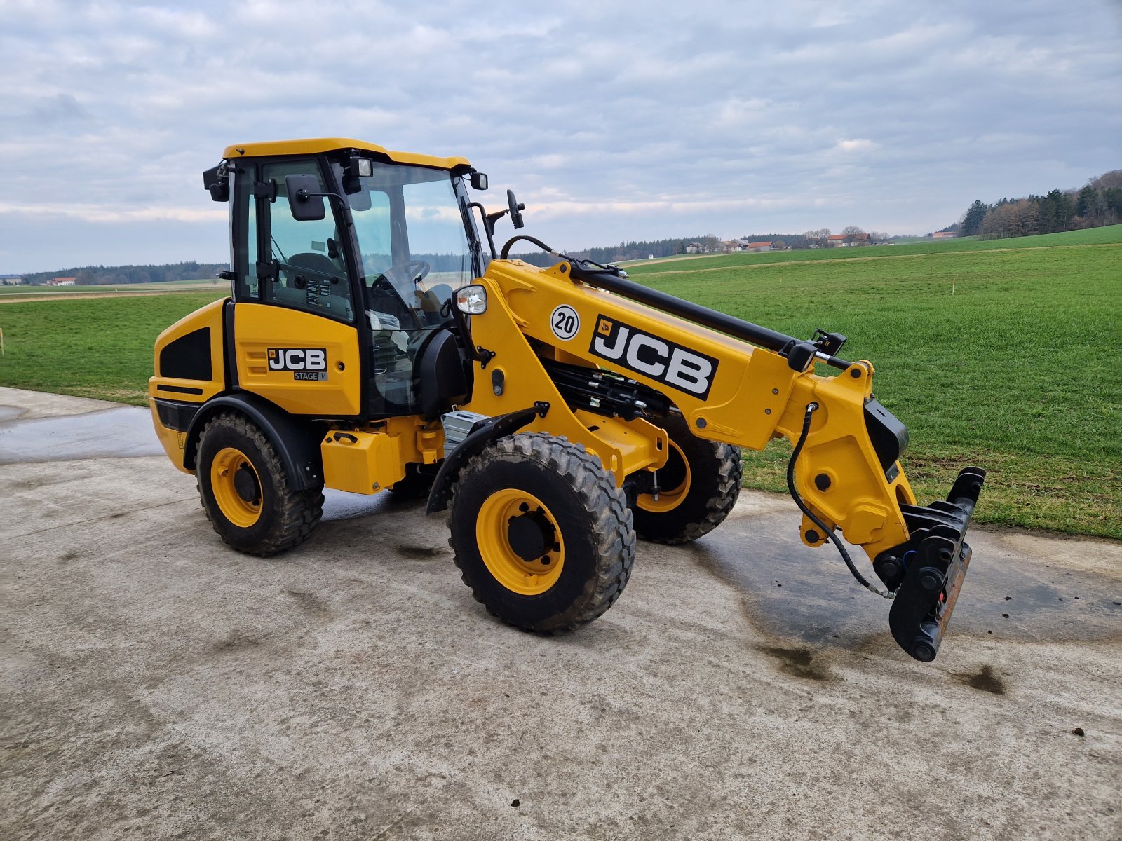 Teleradlader van het type JCB JCB TM 180 Bj 2022 150 Std Neuwertig Klima, Gebrauchtmaschine in Palling (Foto 8)