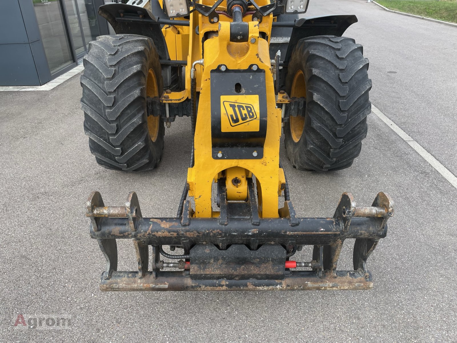 Teleradlader типа JCB TM 220 Agri, Gebrauchtmaschine в Meißenheim-Kürzell (Фотография 9)