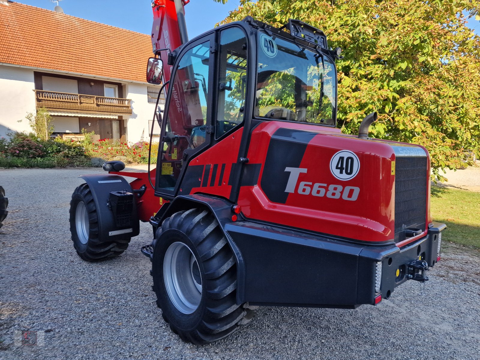 Teleradlader van het type Schäffer 6680T-2, Neumaschine in Gerolsbach (Foto 1)