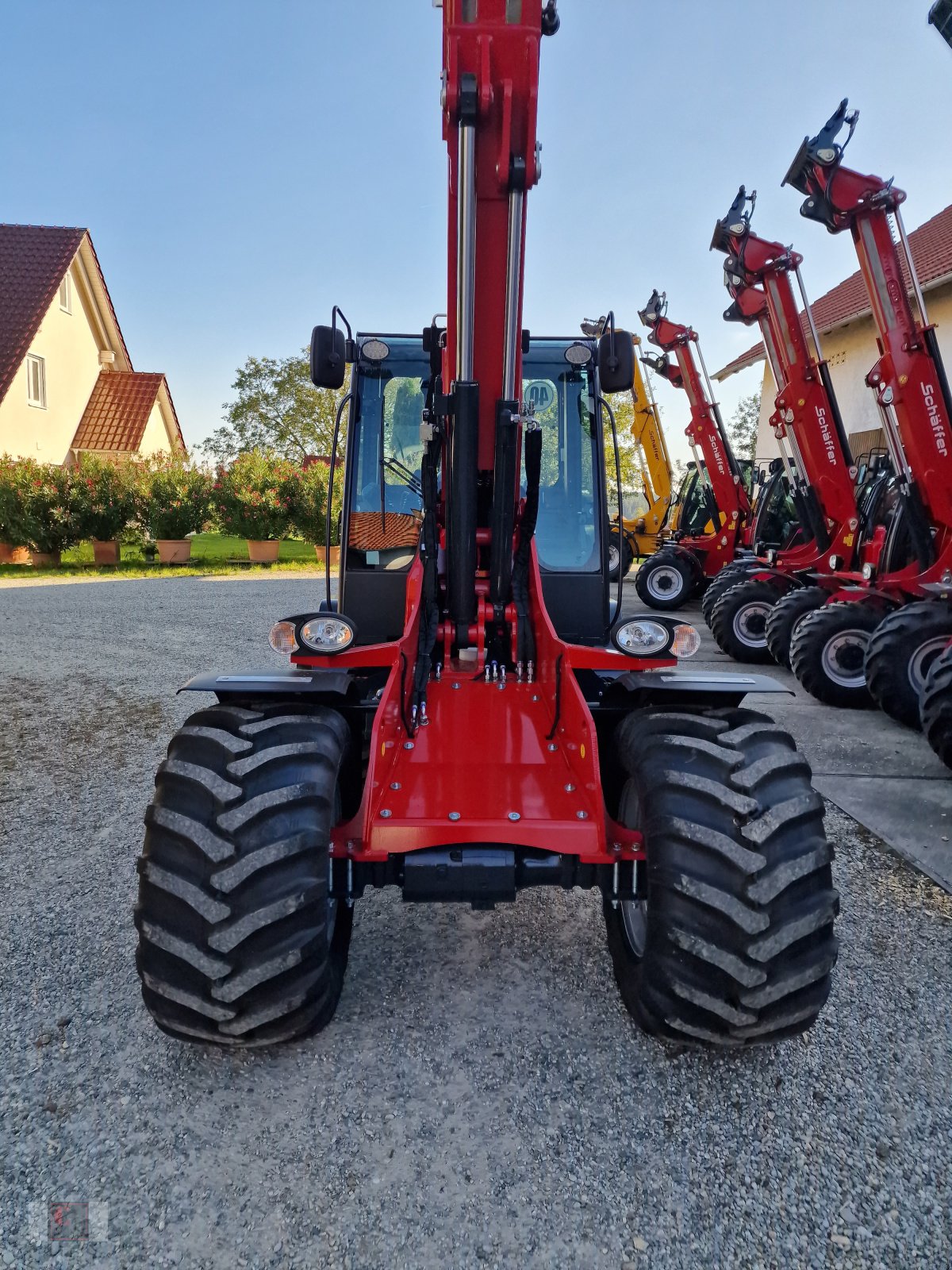 Teleradlader of the type Schäffer 6680T-2, Neumaschine in Gerolsbach (Picture 11)