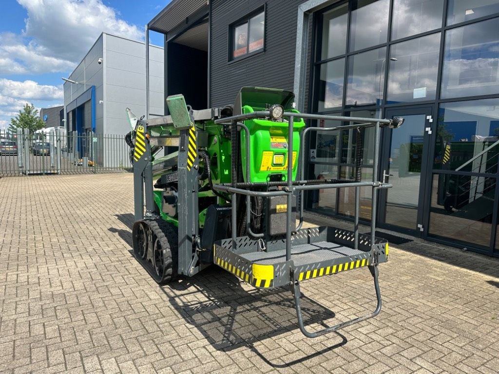 Teleskoparbeitsbühne van het type Avant Leguan 190, Gebrauchtmaschine in WIJCHEN (Foto 11)