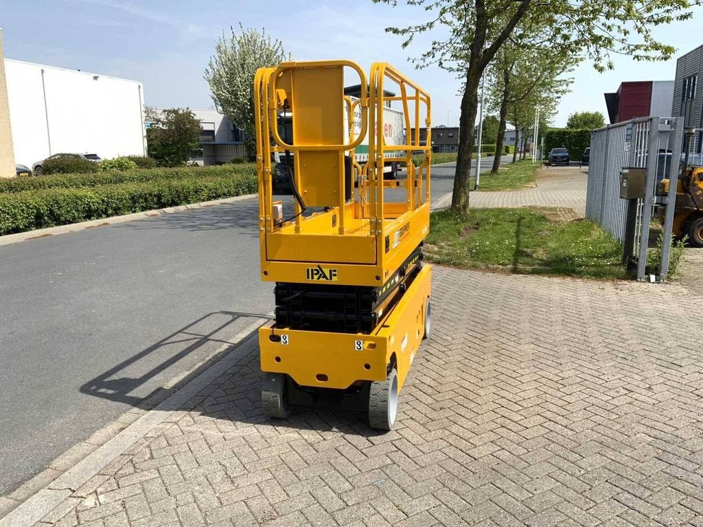 Teleskoparbeitsbühne du type EP 80XENS, Neumaschine en Antwerpen (Photo 4)