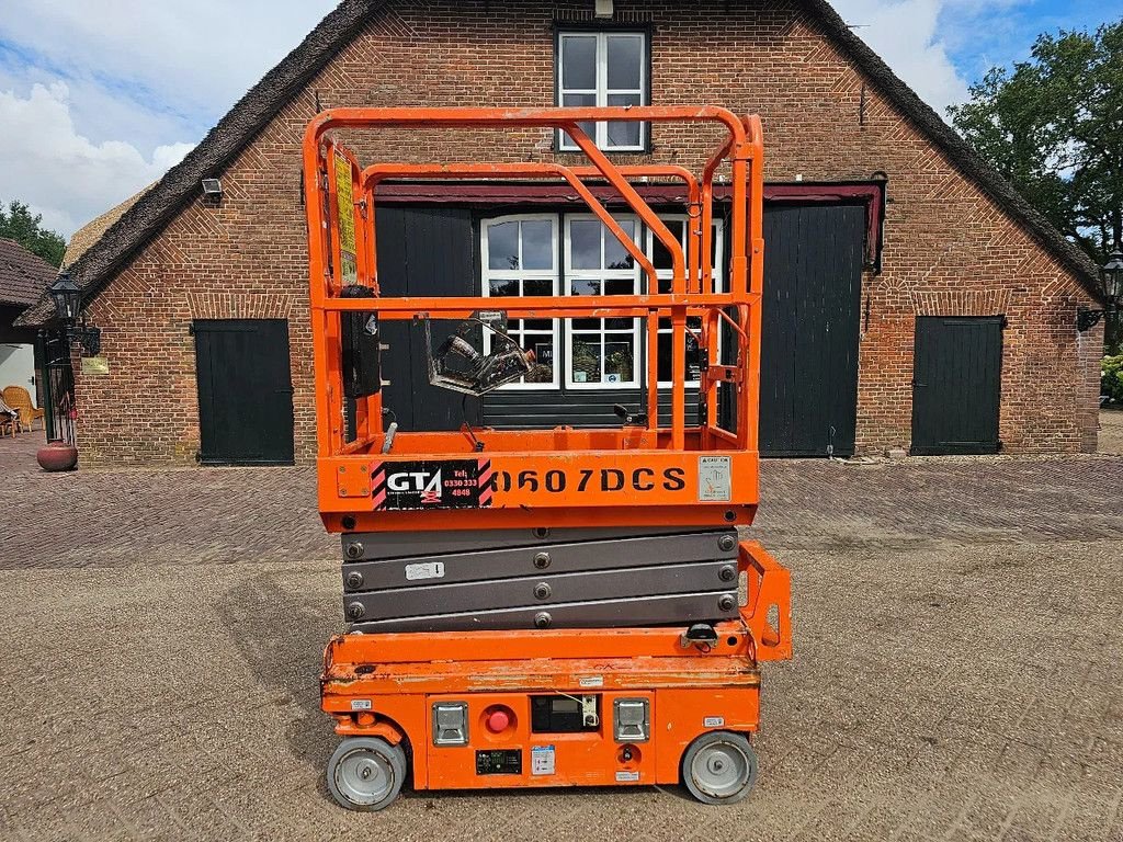 Teleskoparbeitsbühne van het type Genie Dingeli hoogwerker schaarlift 2016 6m, Gebrauchtmaschine in Scherpenzeel (Foto 1)