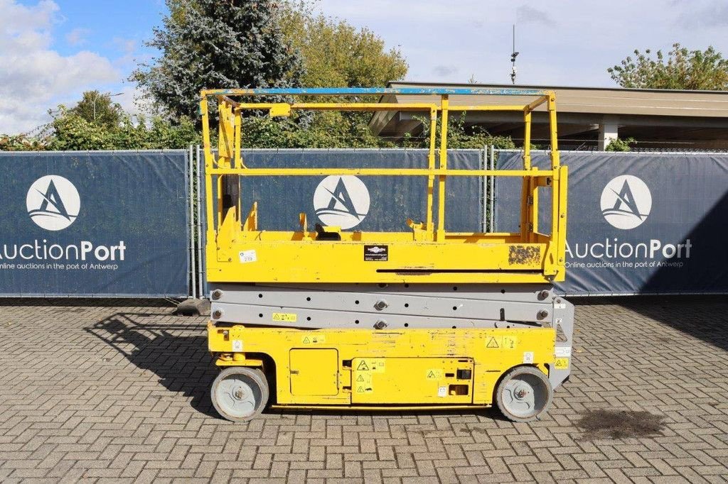 Teleskoparbeitsbühne van het type Genie GS-2032, Gebrauchtmaschine in Antwerpen (Foto 2)