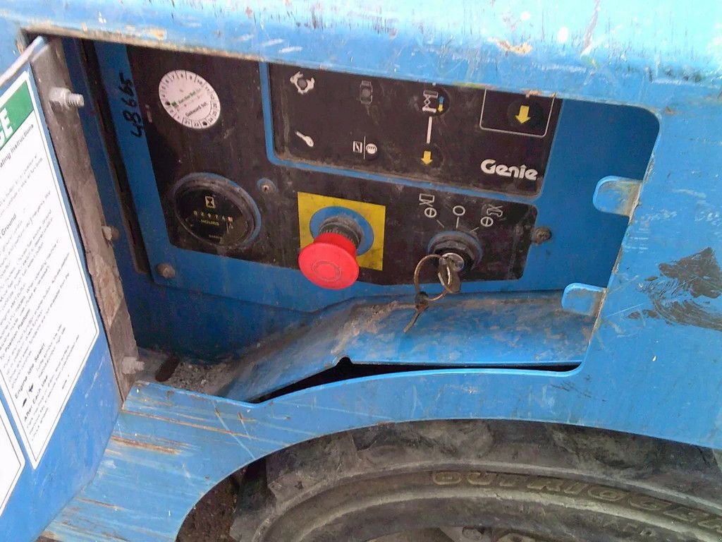 Teleskoparbeitsbühne tip Genie GS-3268, Gebrauchtmaschine in Barneveld (Poză 6)