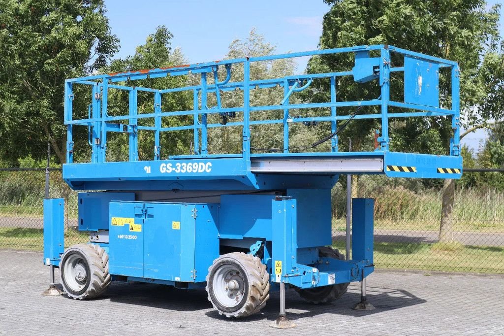 Teleskoparbeitsbühne des Typs Genie GS-3369 DC 12 METER 454 KG, Gebrauchtmaschine in Marknesse (Bild 7)