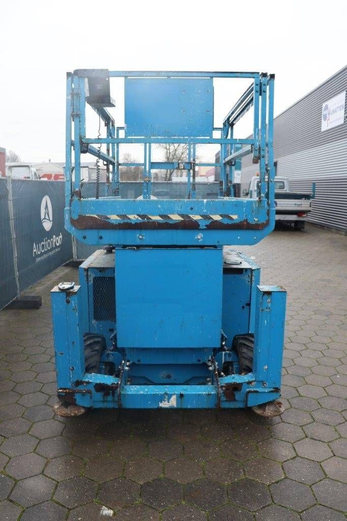 Teleskoparbeitsbühne del tipo Genie GS-4069 RT, Gebrauchtmaschine en Antwerpen (Imagen 8)