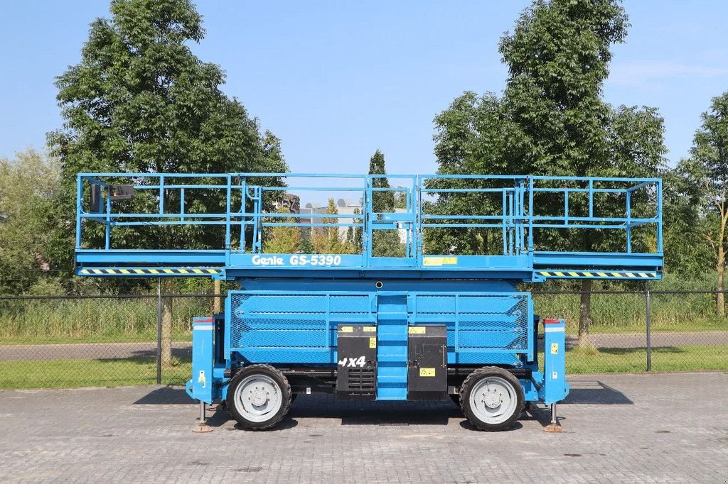 Teleskoparbeitsbühne типа Genie GS-5390 RT 18 METER 680 KG 220V, Gebrauchtmaschine в Marknesse (Фотография 4)