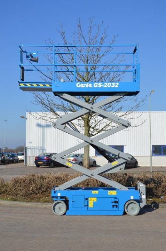 Teleskoparbeitsbühne van het type Genie GS2032, Gebrauchtmaschine in Sittard (Foto 4)