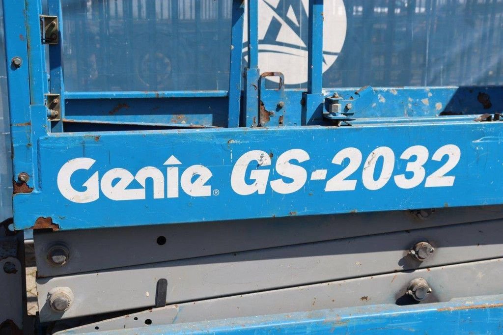 Teleskoparbeitsbühne типа Genie GS2032, Gebrauchtmaschine в Antwerpen (Фотография 11)