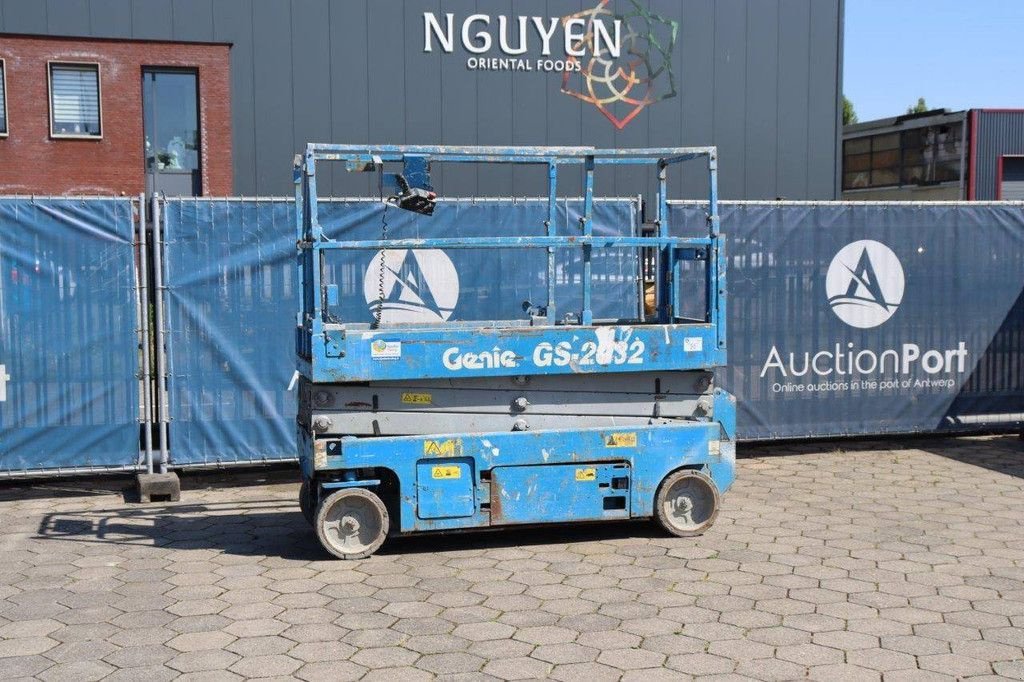 Teleskoparbeitsbühne des Typs Genie GS2032, Gebrauchtmaschine in Antwerpen (Bild 1)