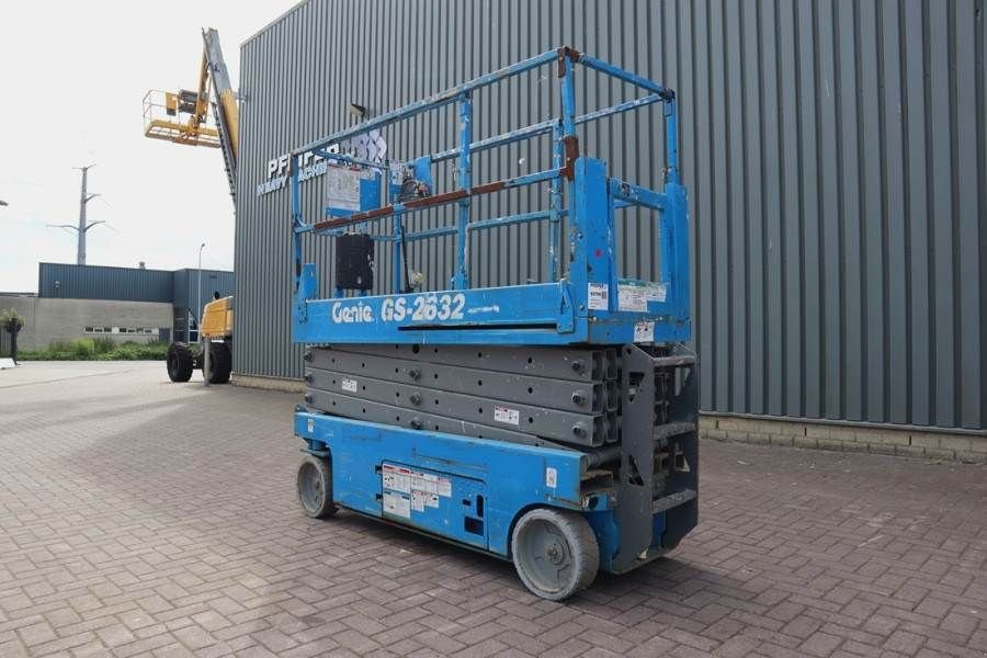 Teleskoparbeitsbühne des Typs Genie GS2632 Electric, Working Height 10m, 227kg Capacit, Gebrauchtmaschine in Groenlo (Bild 4)