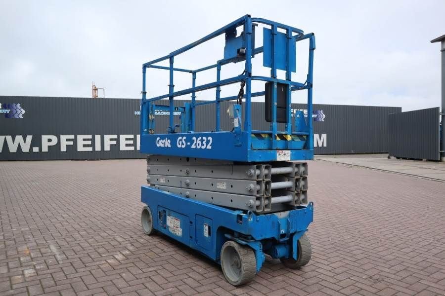 Teleskoparbeitsbühne Türe ait Genie GS2632 Electric, Working Height 10m, 227kg Capacit, Gebrauchtmaschine içinde Groenlo (resim 2)