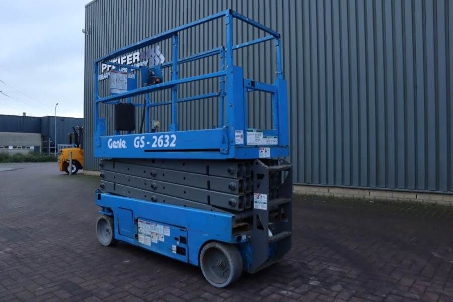 Teleskoparbeitsbühne del tipo Genie GS2632 Electric, Working Height 10m, 227kg Capacit, Gebrauchtmaschine In Groenlo (Immagine 10)