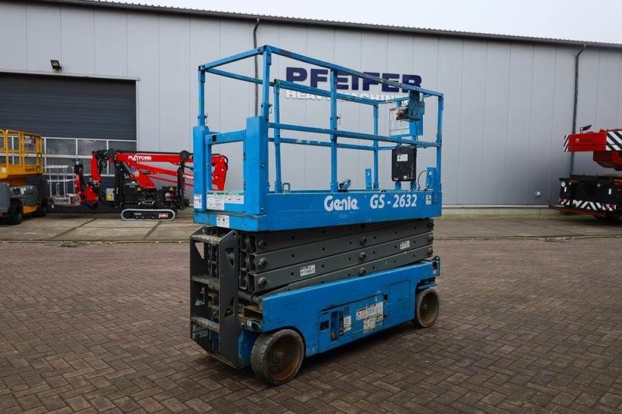 Teleskoparbeitsbühne del tipo Genie GS2632 Electric, Working Height 10m, 227kg Capacit, Gebrauchtmaschine In Groenlo (Immagine 2)