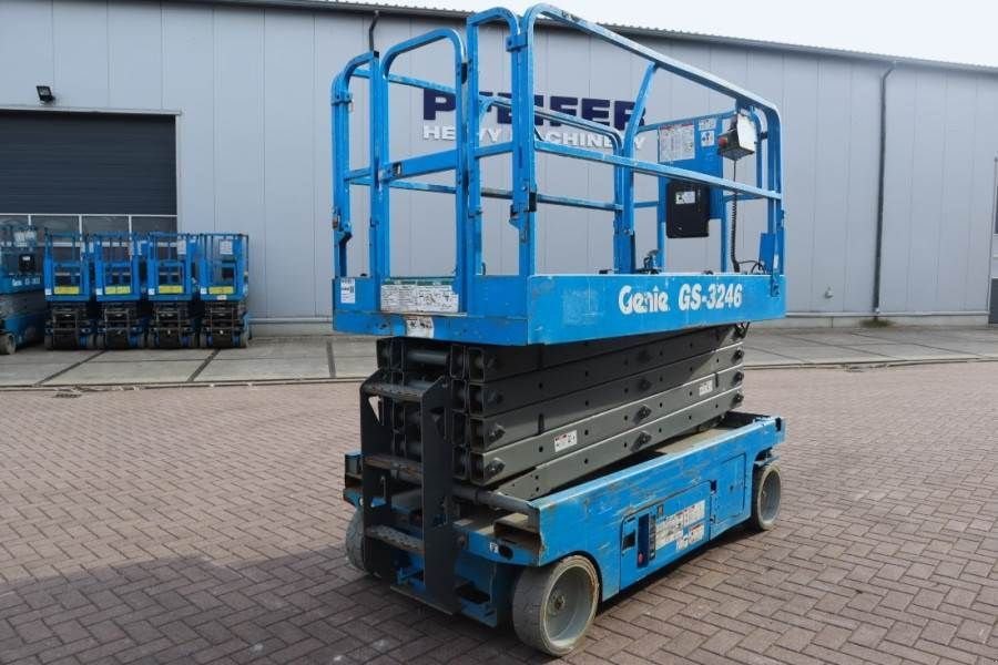 Teleskoparbeitsbühne tipa Genie GS3246 Electric, Working Height 11.75 m, 318kg Cap, Gebrauchtmaschine u Groenlo (Slika 2)