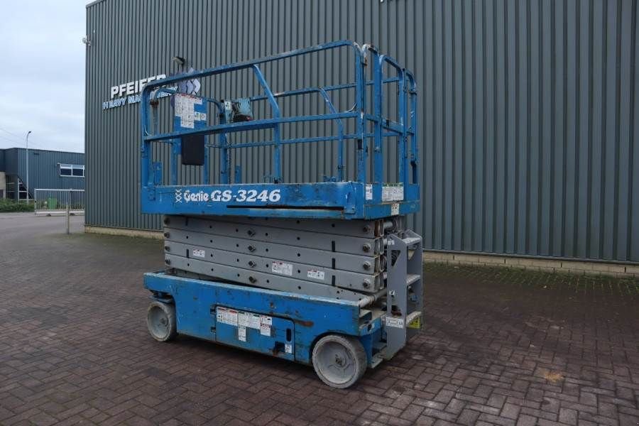 Teleskoparbeitsbühne des Typs Genie GS3246 Electric, Working Height 11.75 m, 318kg Cap, Gebrauchtmaschine in Groenlo (Bild 10)