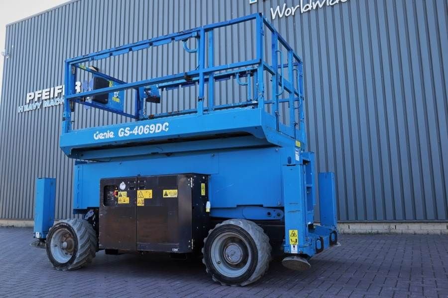 Teleskoparbeitsbühne del tipo Genie GS4069DC Electric, 14m Working Height, 363kg Capac, Gebrauchtmaschine In Groenlo (Immagine 11)