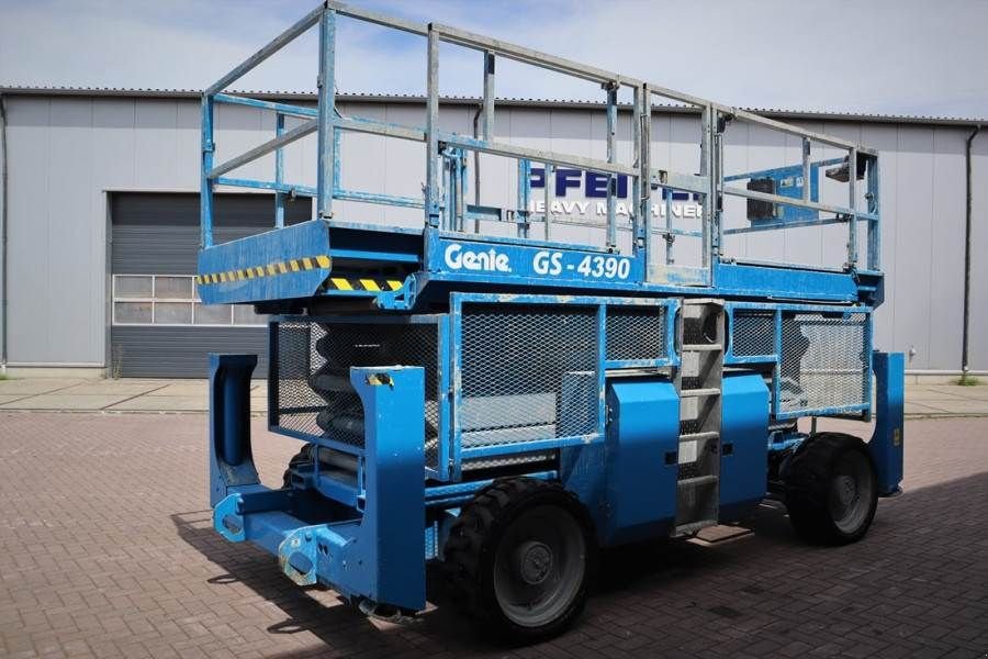 Teleskoparbeitsbühne tipa Genie GS4390 Diesel, 4x4 Drive, 15.11m Working Height 68, Gebrauchtmaschine u Groenlo (Slika 2)