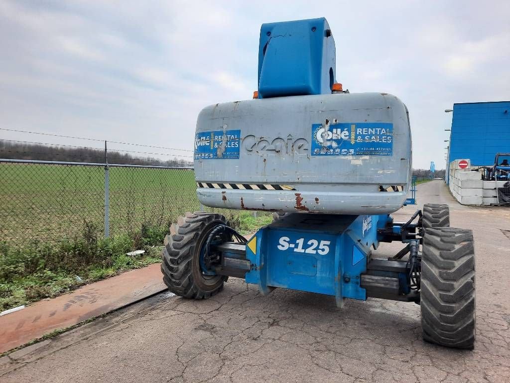 Teleskoparbeitsbühne du type Genie S 125 S125, Gebrauchtmaschine en Sittard (Photo 8)