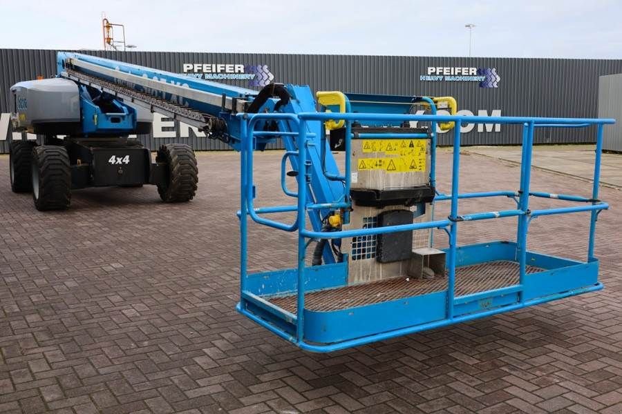 Teleskoparbeitsbühne del tipo Genie S-85XC Valid inspection, *Guarantee! Diesel, 4x4 D, Gebrauchtmaschine In Groenlo (Immagine 9)